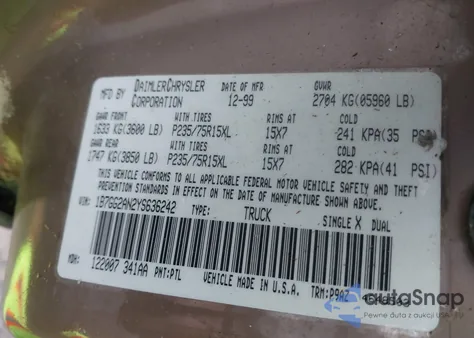 2000 Dodge Dakota Slt/Sport from USA, damaged, VIN 1B7GG2AN2YS636242